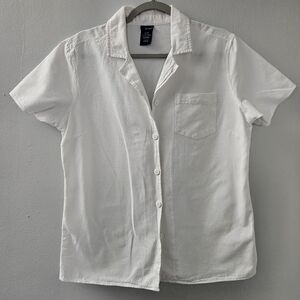 Womens Short Sleeve White Button-Up Shirt Size M Collared Basic